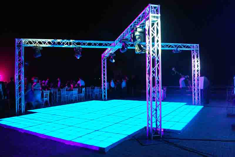 lighting truss system for weddings